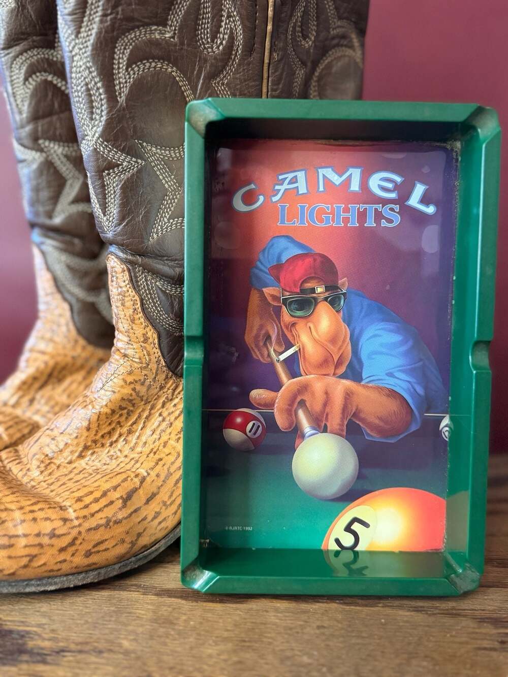 Vintage 1992 Joe Camel Camel Lights Pool Billiards Ashtray